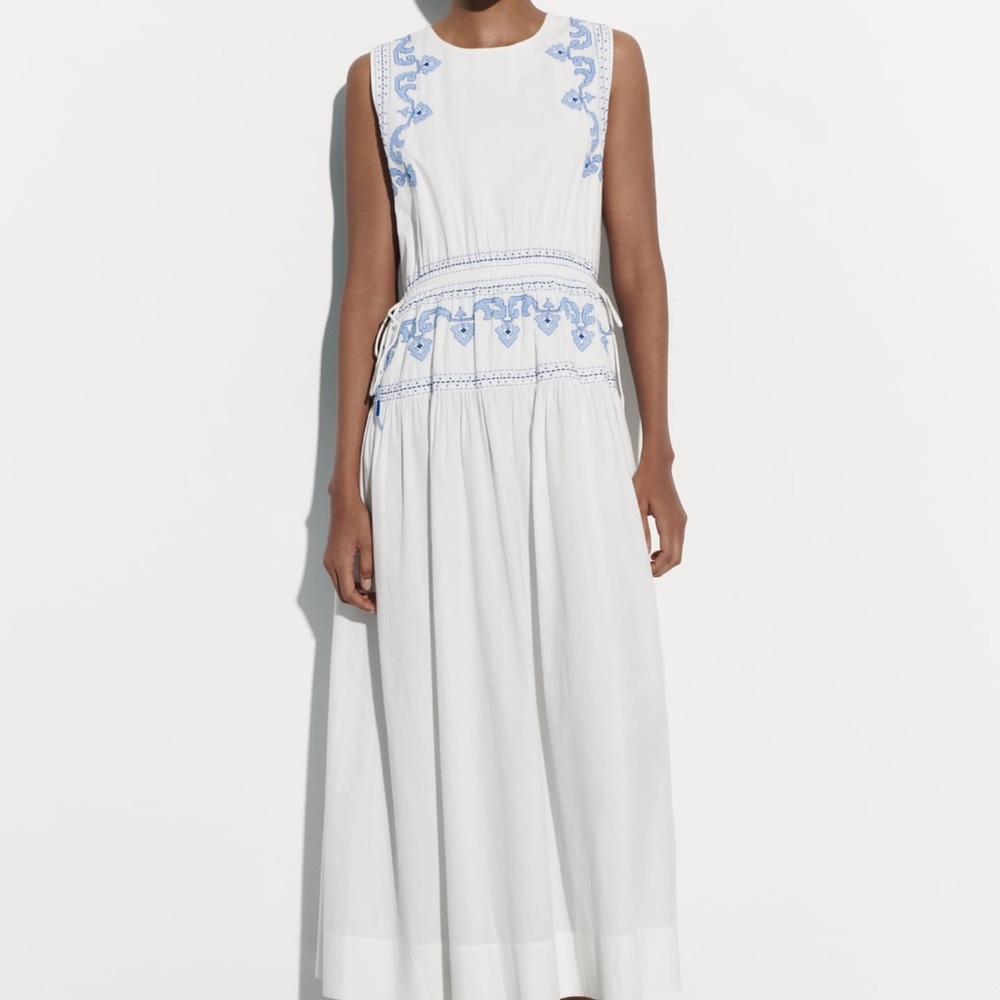 ZARA NWT WOMAN EMBROIDERED MIDI DRESS WHITE | 5107/062 SIZE: Small